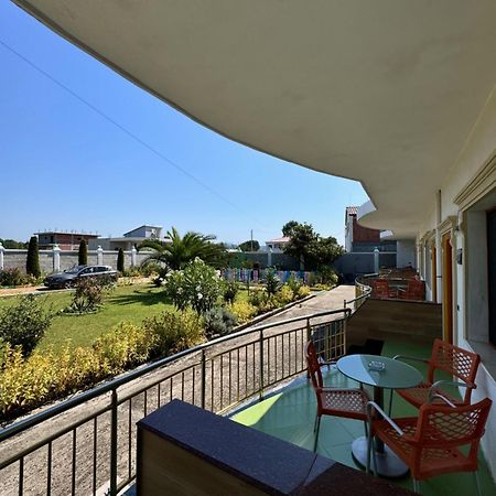 Ponari Apartments Rrotull Екстер'єр фото